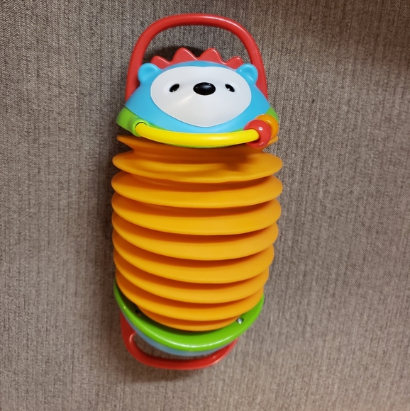 Skip Hop Hedgehog Accordian Baby Toy - Picture 2 of 3